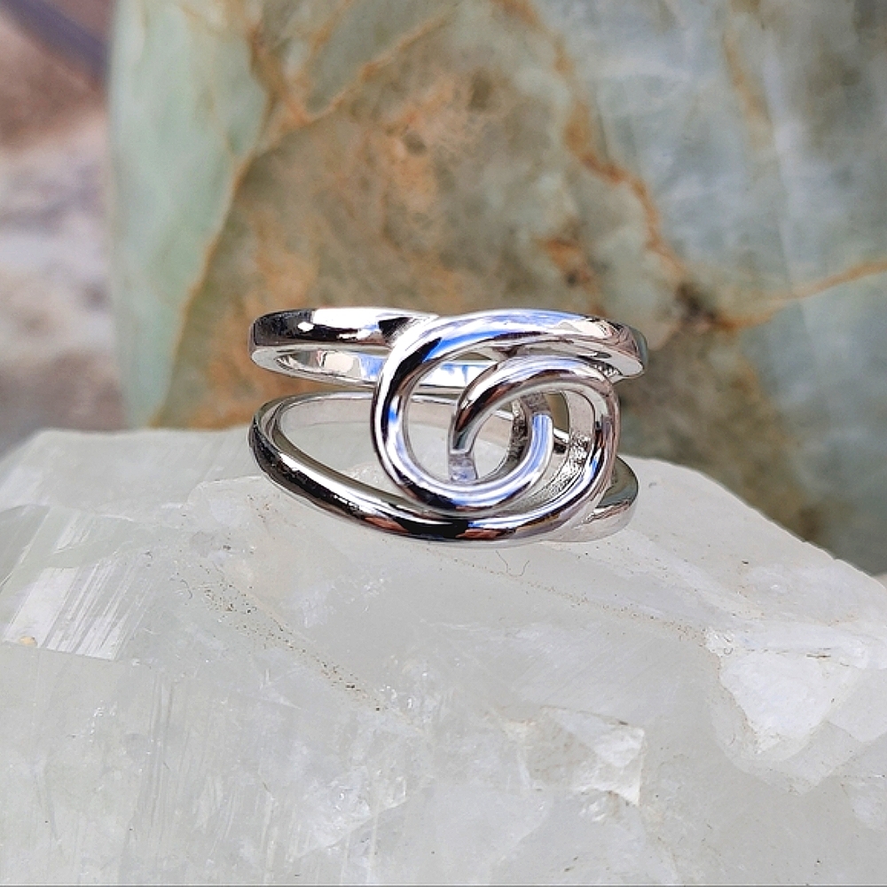 Love Knot, 2-Band Puzzle Ring, .925 Sterling Silver, size 7